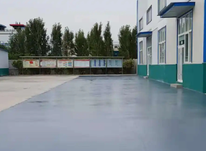 湘西彩色路面喷涂翻新的材料对冬季